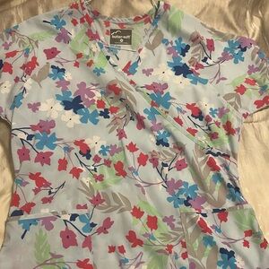 Women’s scrub top- size medium